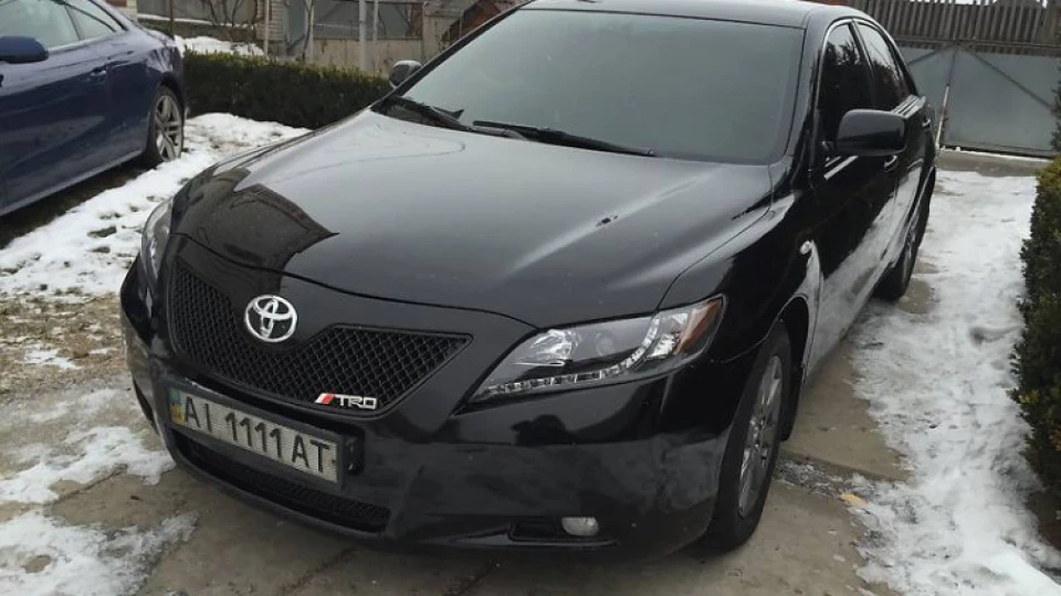 Toyota Camry 3