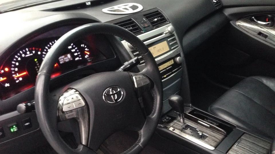 Toyota Camry 3