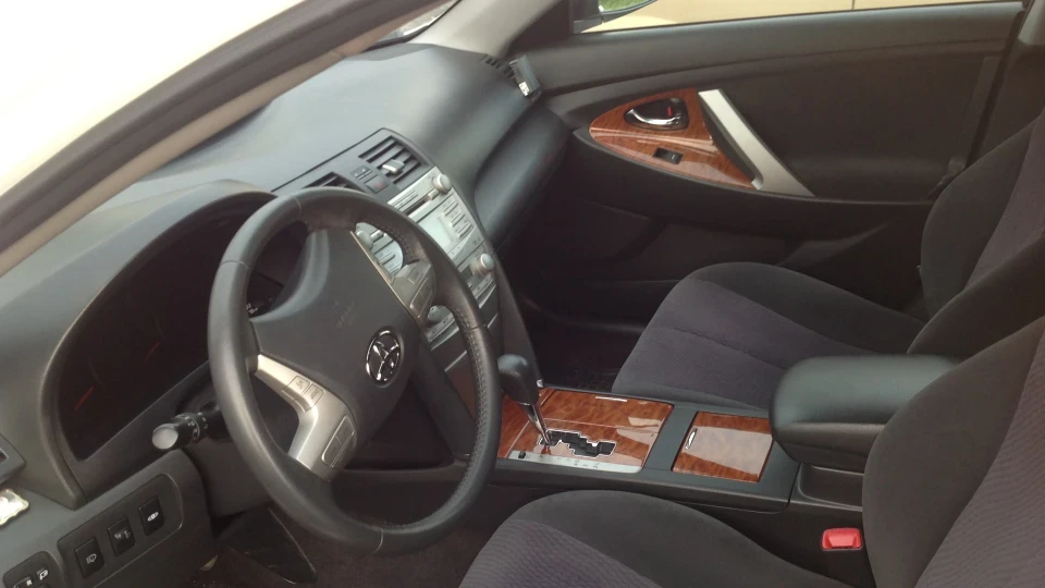 Toyota Camry 2