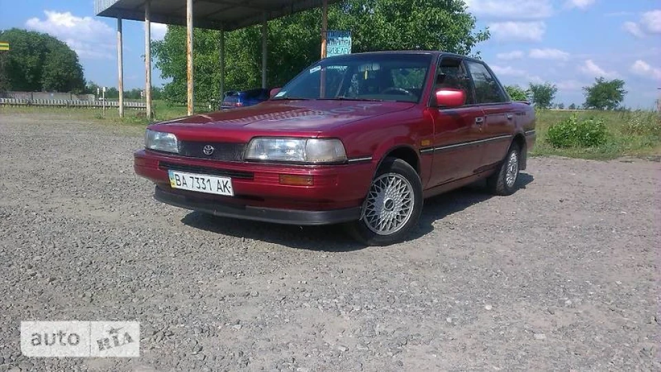 Toyota Camry 2