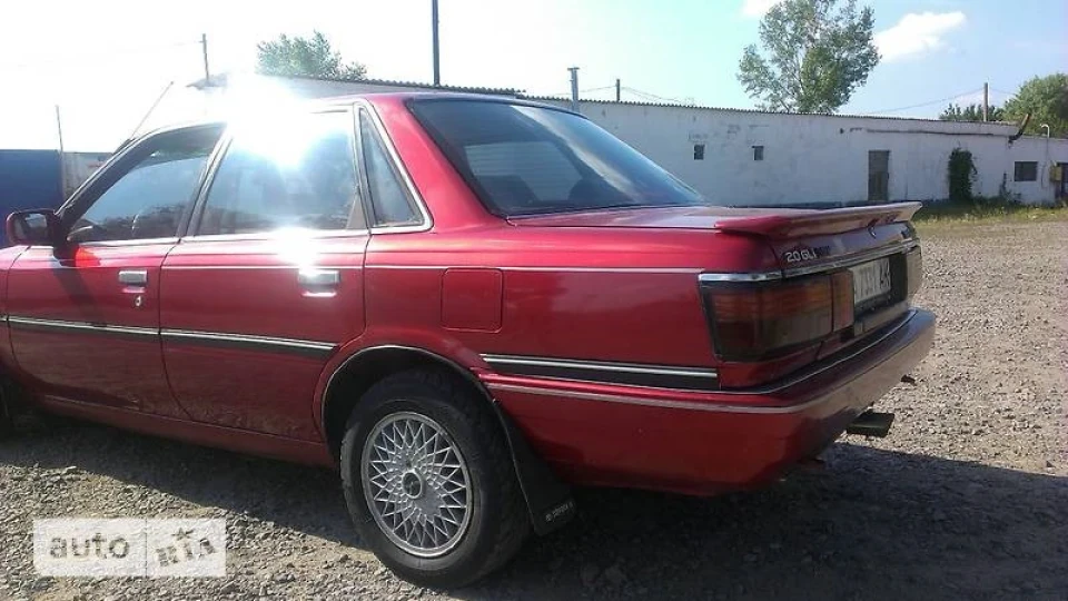 Toyota Camry 3