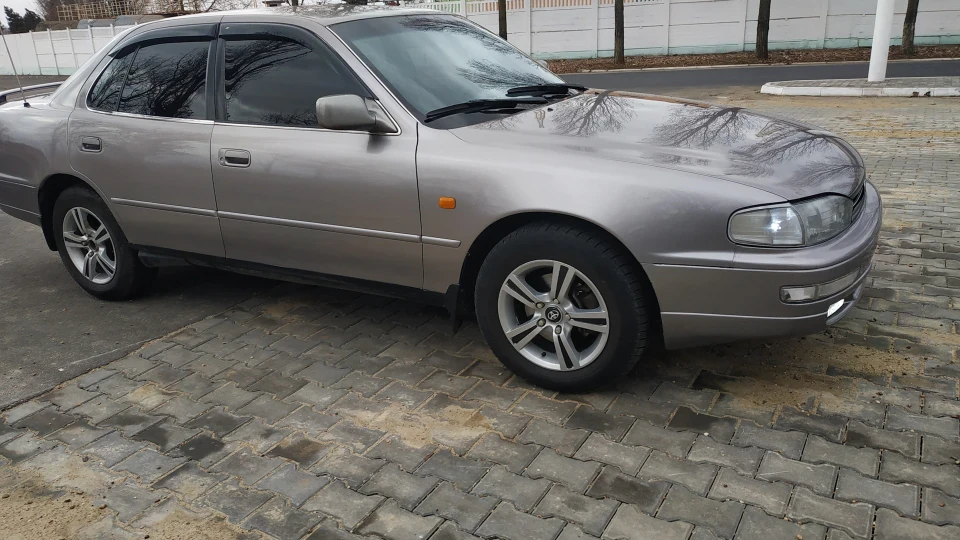 Toyota Camry 3