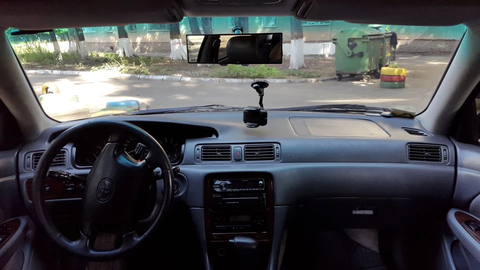 Toyota Camry 3