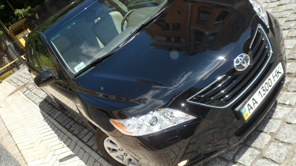 Toyota Camry 5