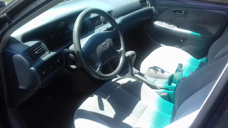 Toyota Camry 2