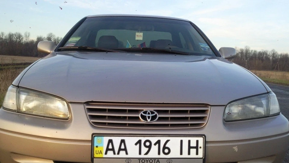 Toyota Camry 5