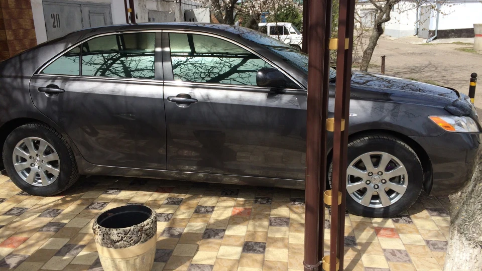 Toyota Camry 5