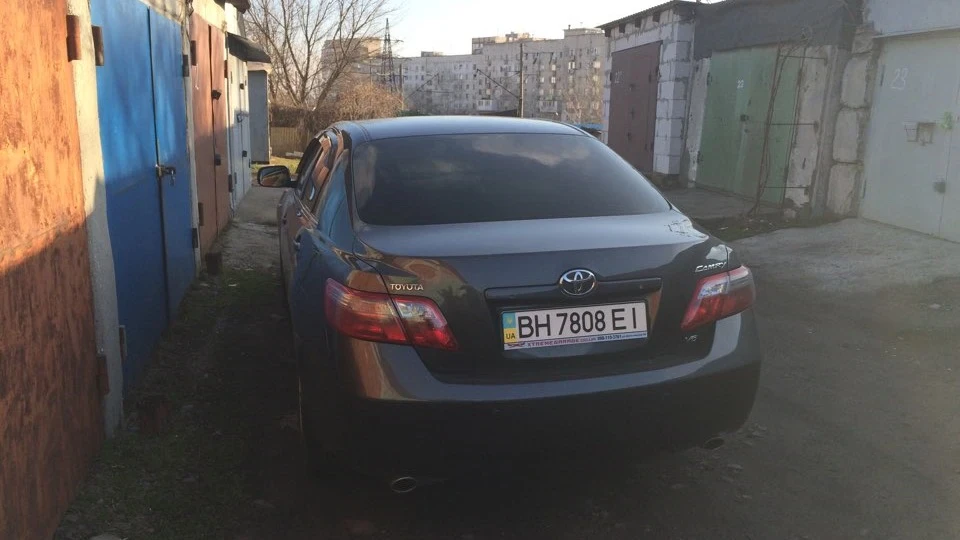 Toyota Camry 3