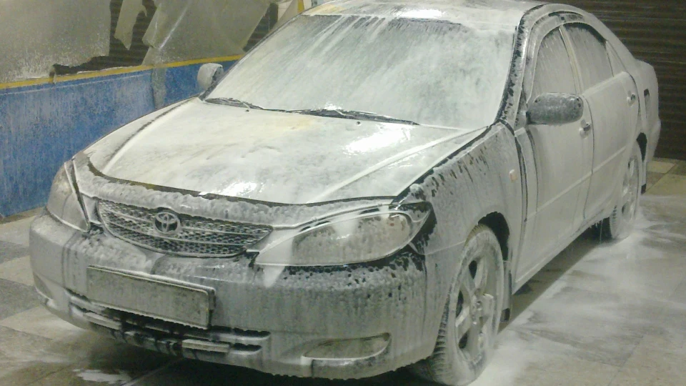 Toyota Camry 2