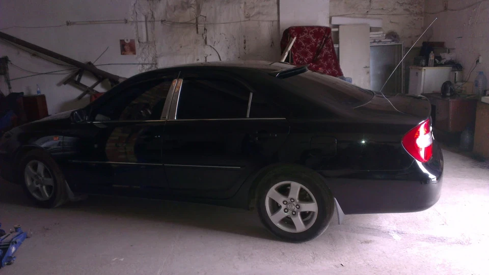 Toyota Camry 3
