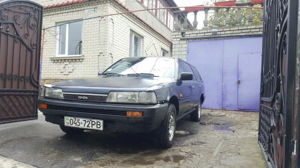 Toyota Camry 2