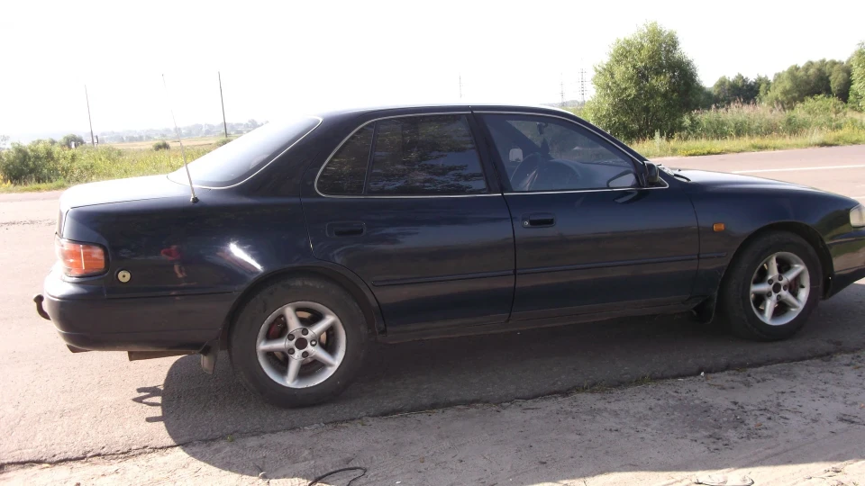 Toyota Camry 2