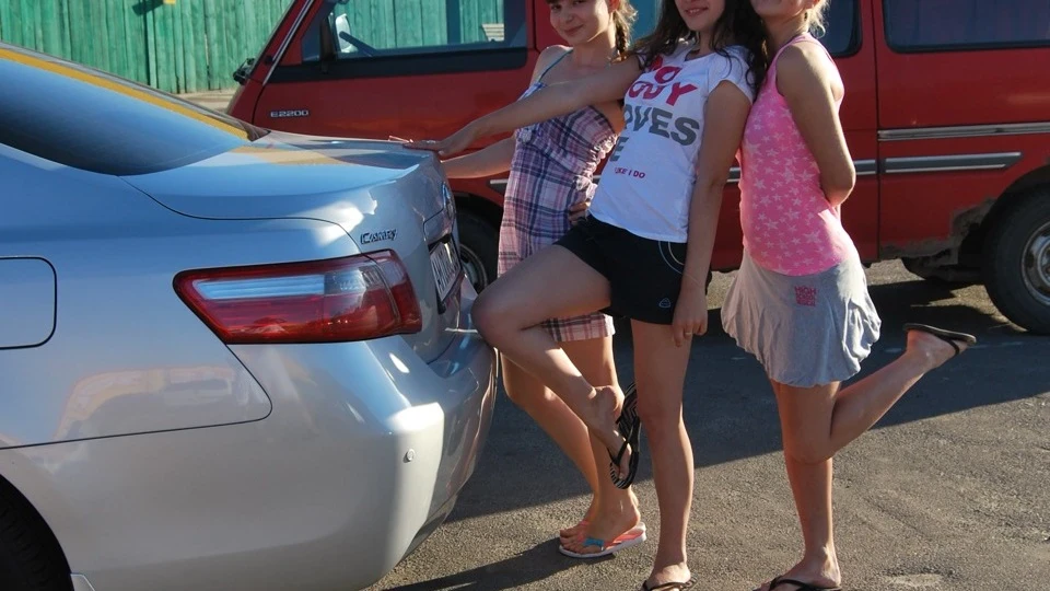 Toyota Camry 2