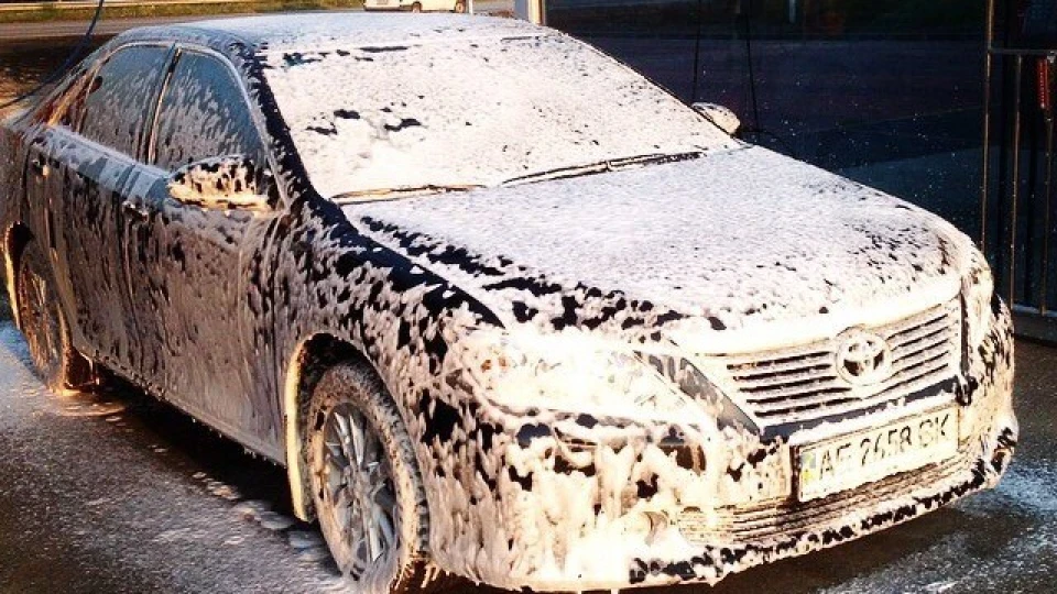 Toyota Camry 3