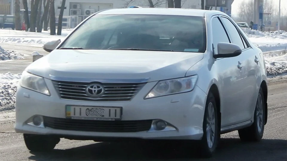 Toyota Camry 2