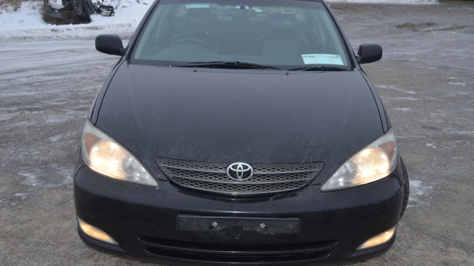 Toyota Camry 2
