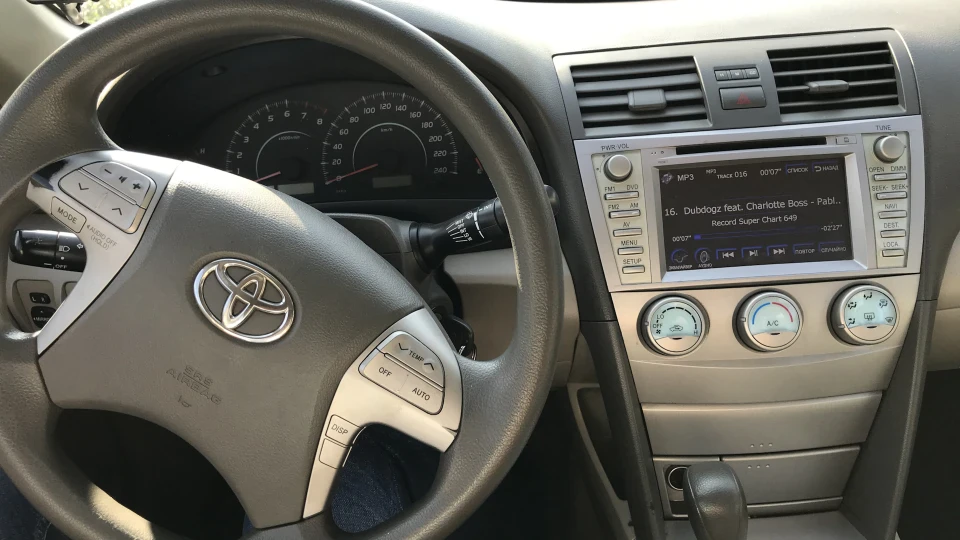 Toyota Camry 2.4 араб
