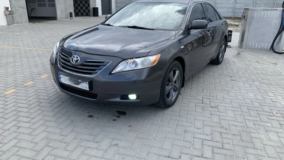 Toyota Camry 2.4 AT_R4 5