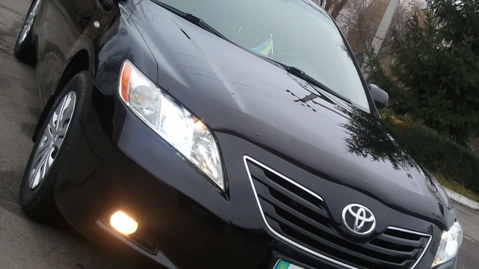 Toyota Camry 2.4 AT 2