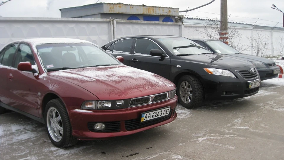 Toyota Camry 2.4 МЕХАНІКА 4