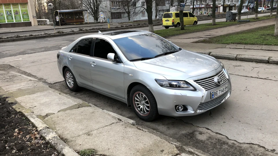 Toyota Camry 2.4 Prestige 2