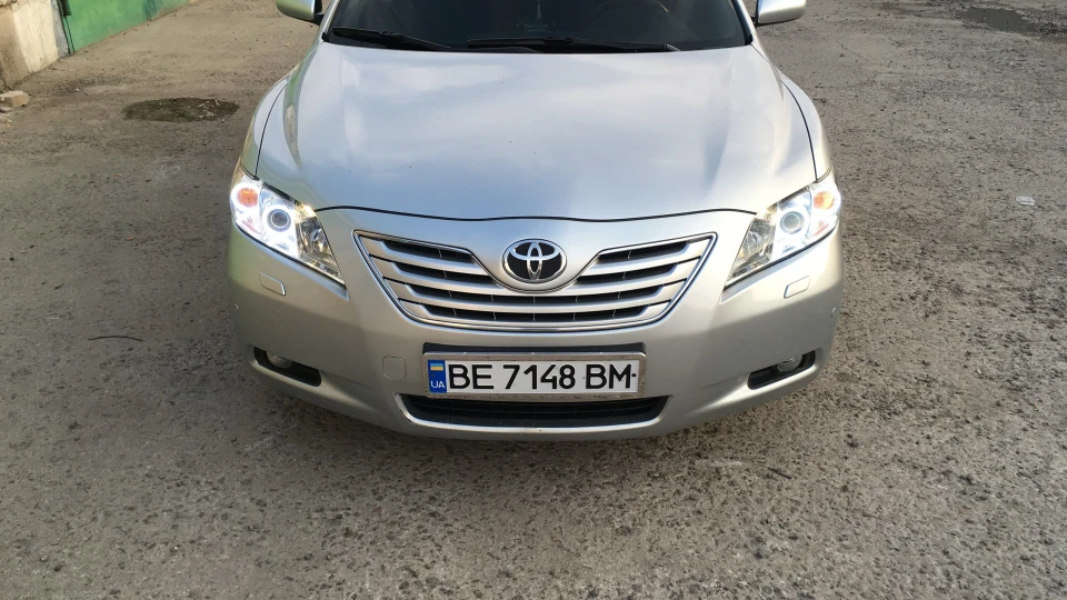 Toyota Camry 2.4 Prestige 3