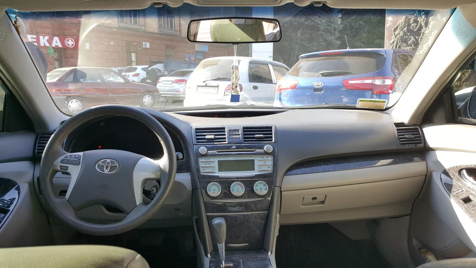 Toyota Camry 2.4 3