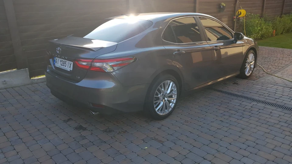 Toyota Camry 2,5 Limited Edition 5