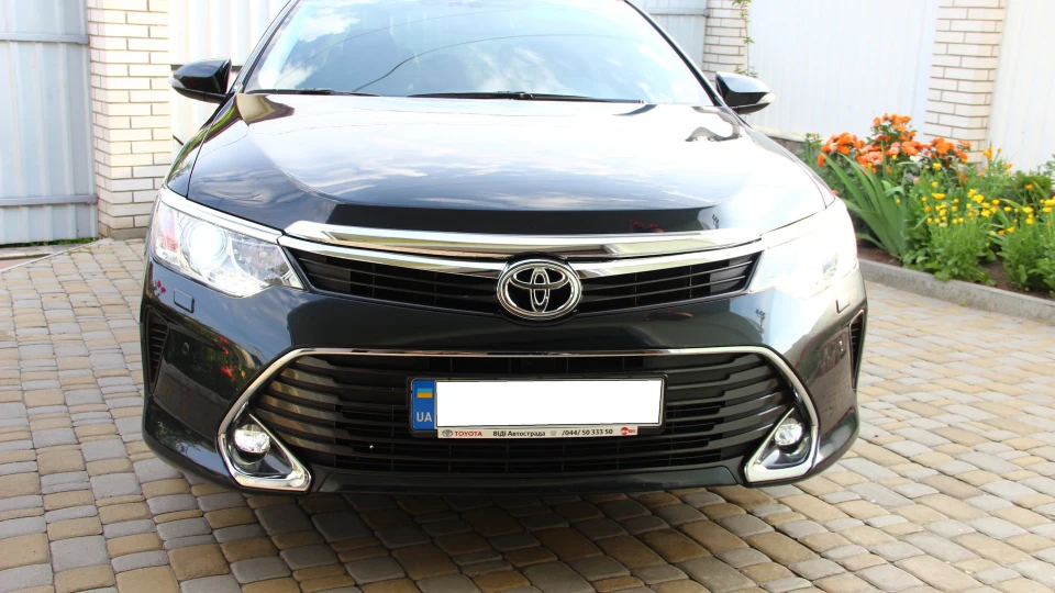 Toyota Camry 2,5 овоч) 4
