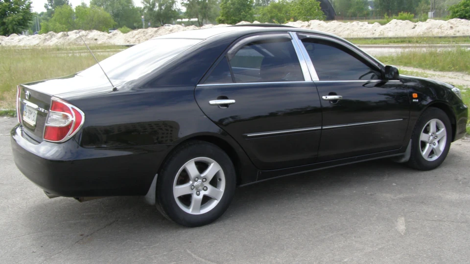 Toyota Camry 30 FULL 3