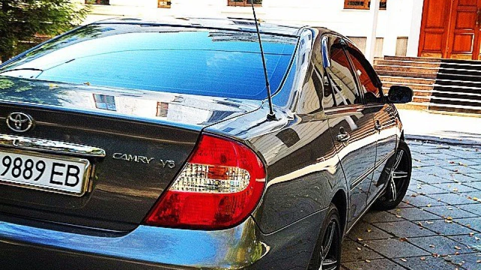 Toyota Camry 3.0 V6
