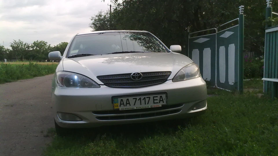 Toyota Camry 3.0 2