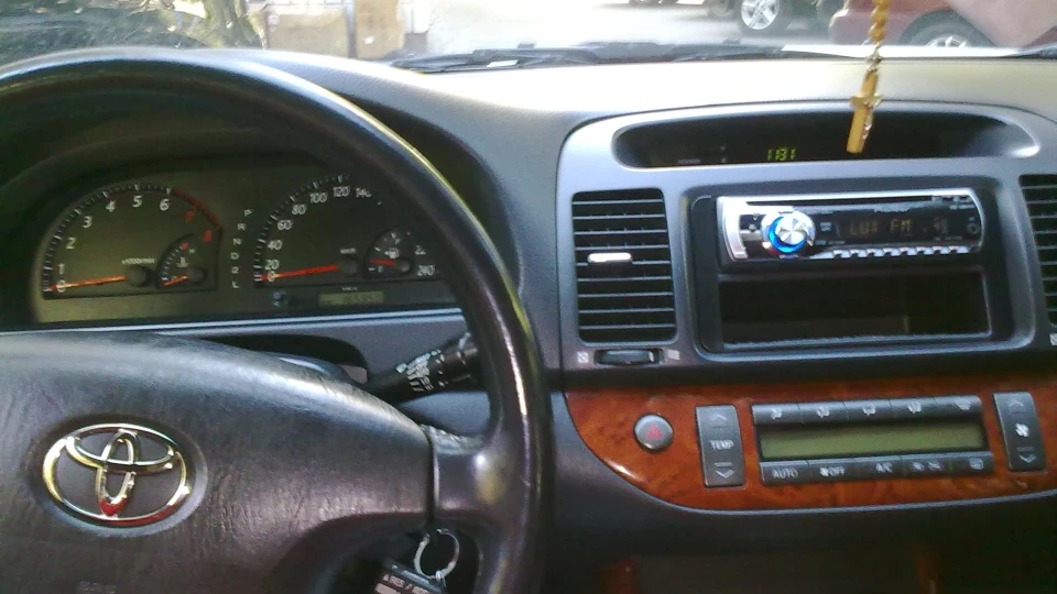 Toyota Camry 3.0 4