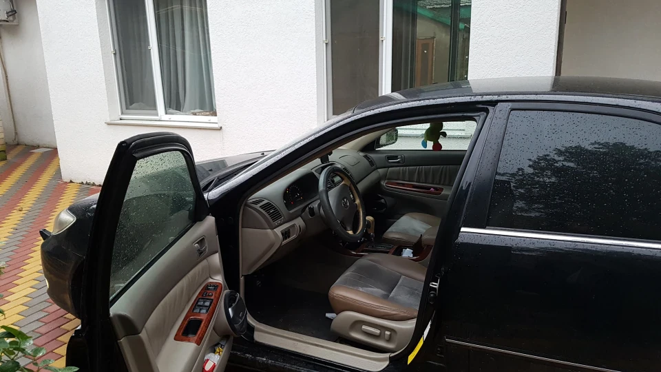 Toyota Camry 3.0