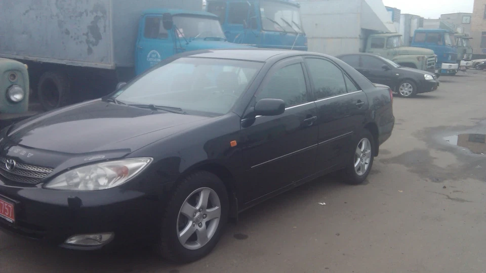 Toyota Camry 3.0v6+RS-service 3