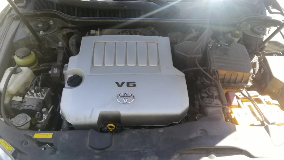 Toyota Camry 3.5 Black 4