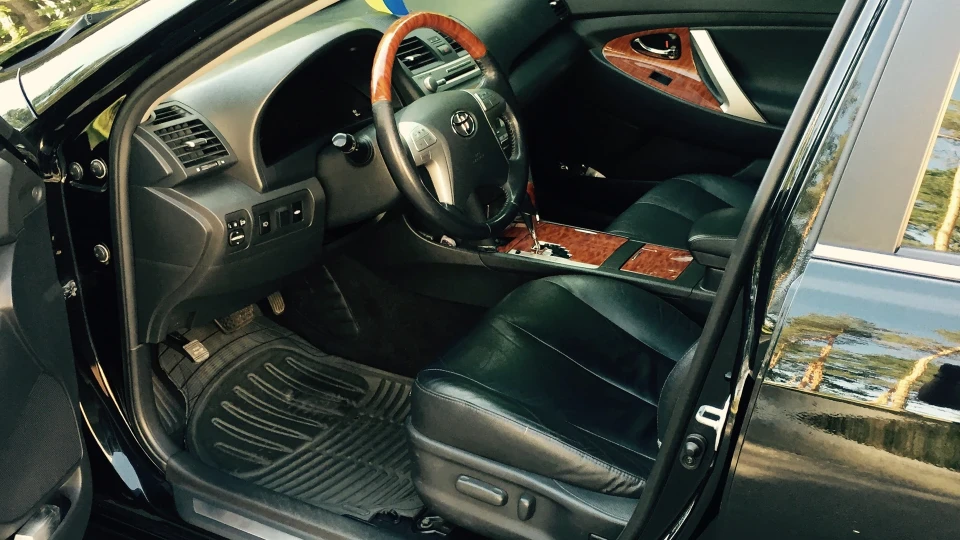Toyota Camry 3.5 Europa 2