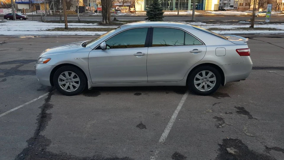 Toyota Camry 3.5 V6 3