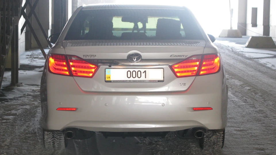 Toyota Camry 3.5 2