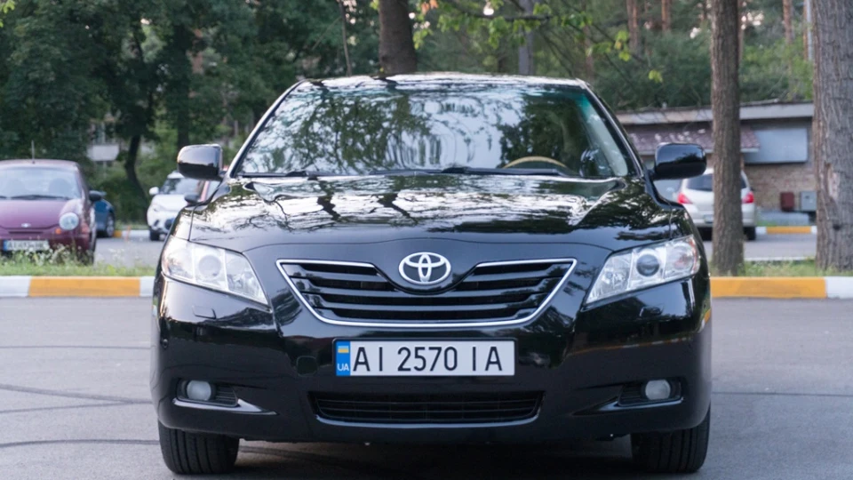 Toyota Camry 3.5 2