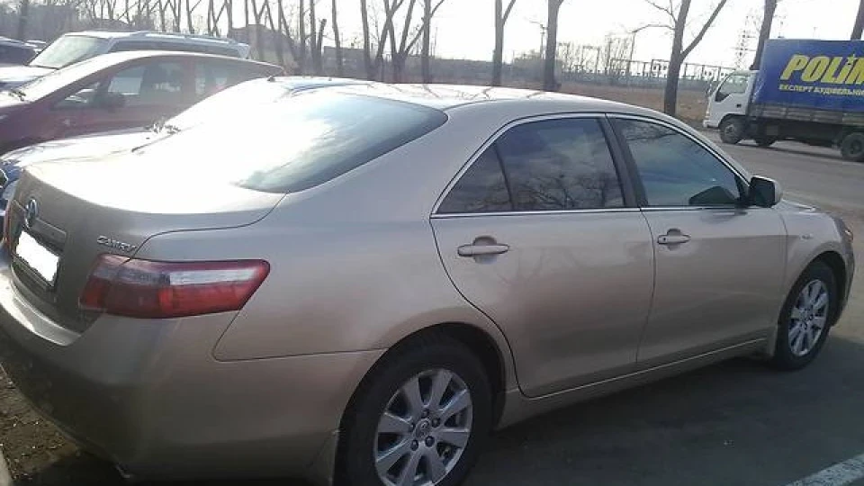Toyota Camry 40 Rocket 2