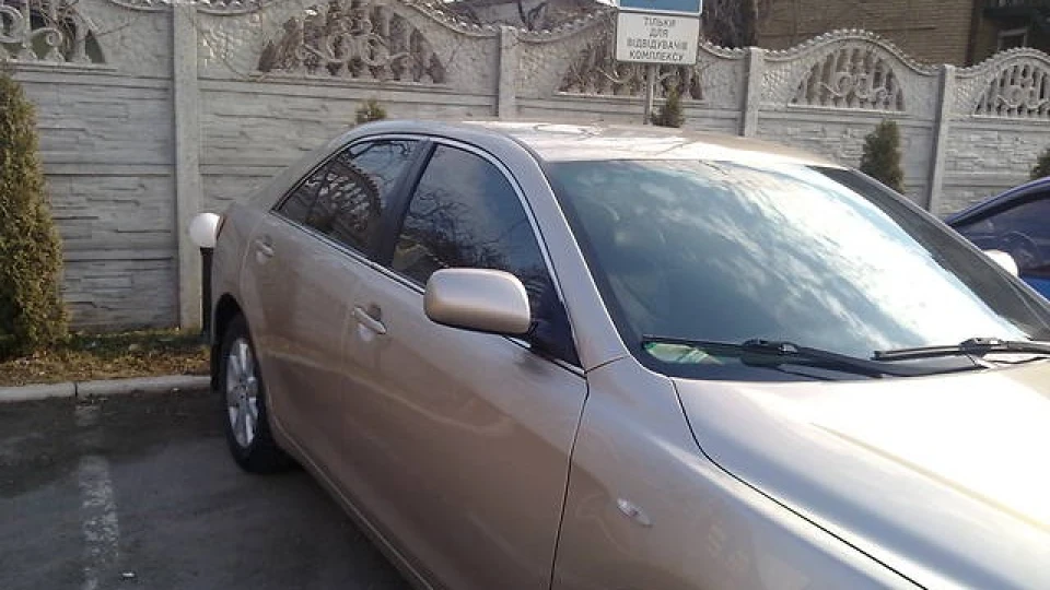 Toyota Camry 40 Rocket 3
