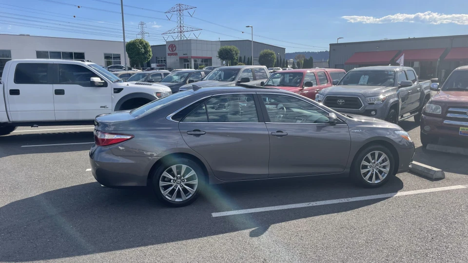 Toyota Camry 55 4