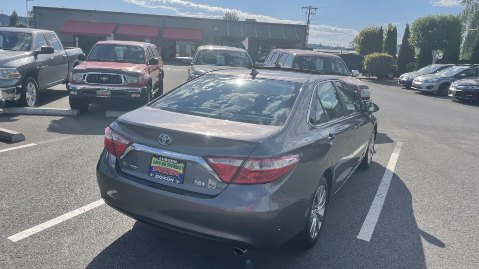 Toyota Camry 55 5