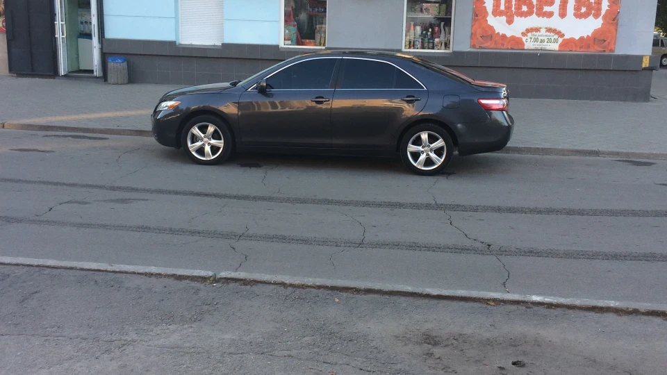 Toyota Camry AMERICAN 2