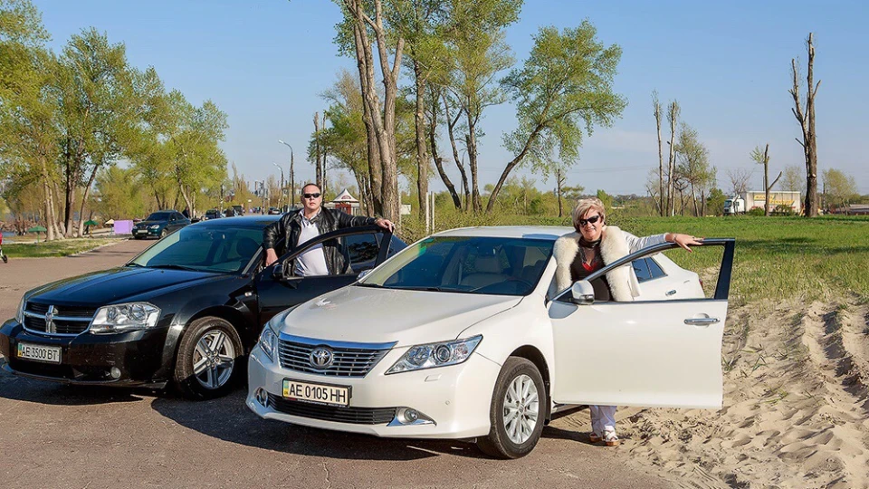 Toyota Camry Білосніжка... 2