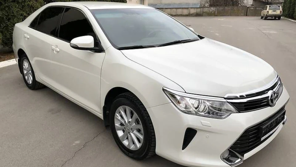 Toyota Camry Білосніжка 2