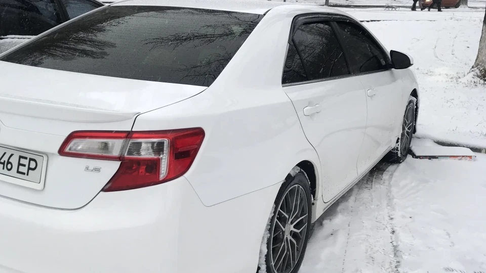 Toyota Camry Білосніжка 3