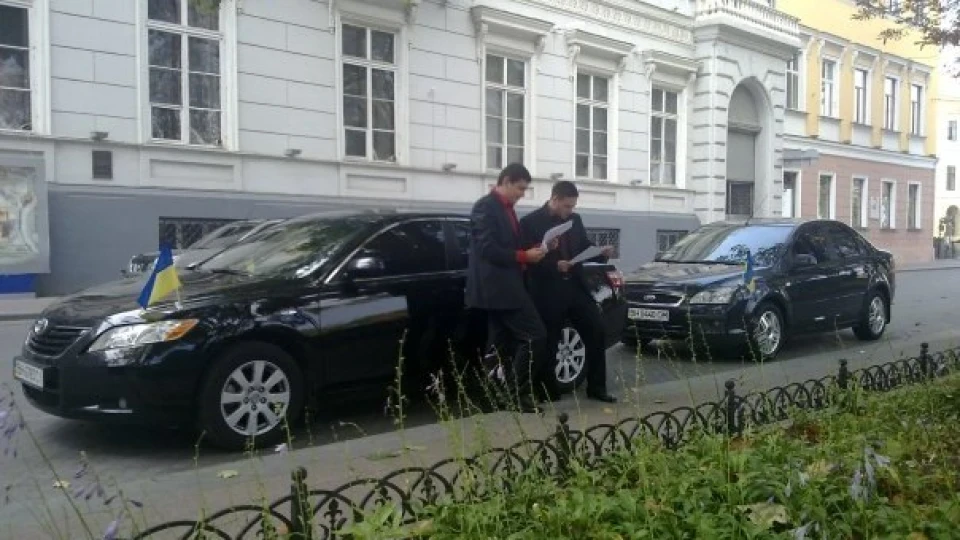 Toyota Camry Black Eagle 2