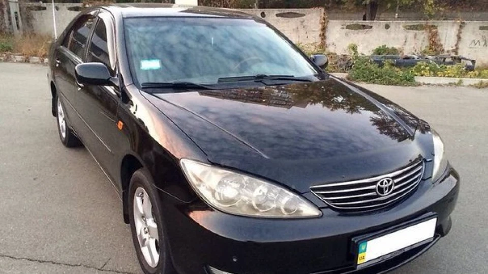 Toyota Camry Чорний Корабель